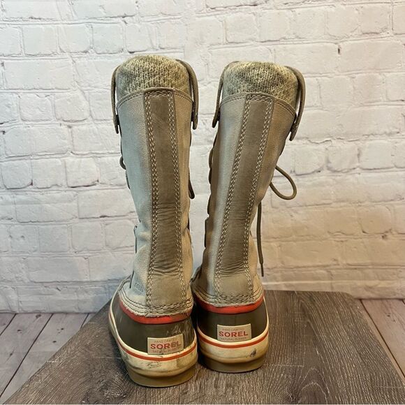 Sorel Joan of Arctic Boots size 8 - Picture 6 of 9